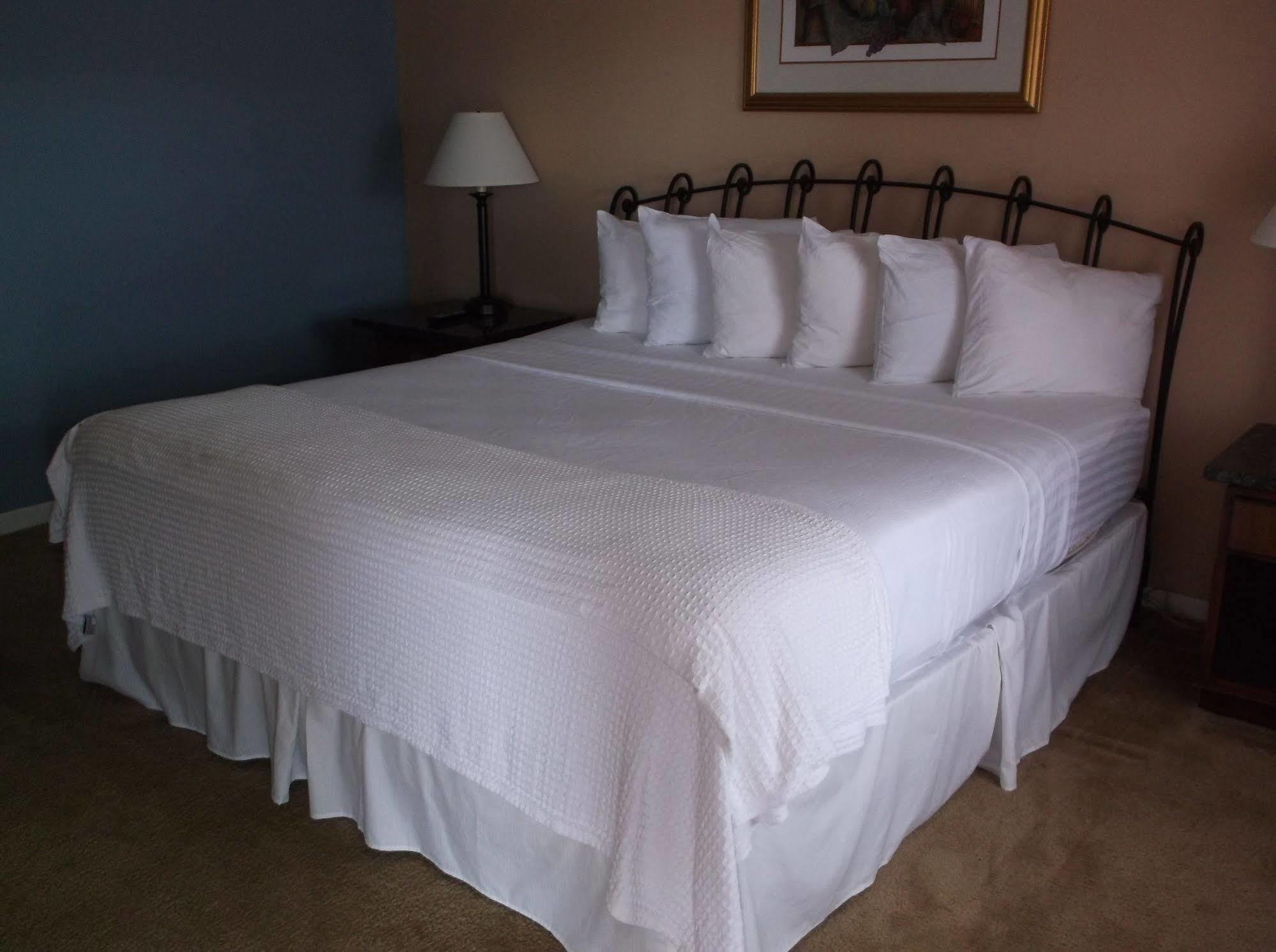 Four Horseman Travel Lodge Pilot Point 외부 사진